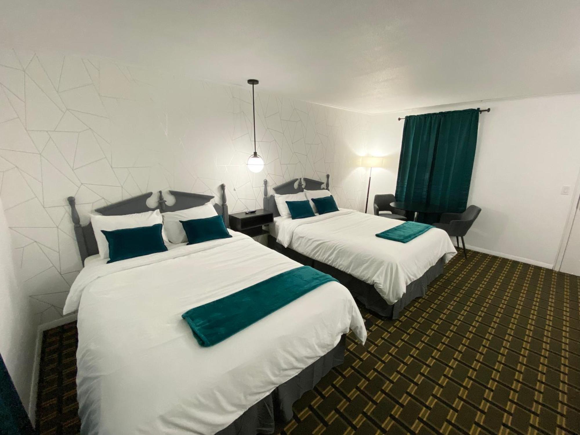 Pilgrim Inn Lee Ngoại thất bức ảnh